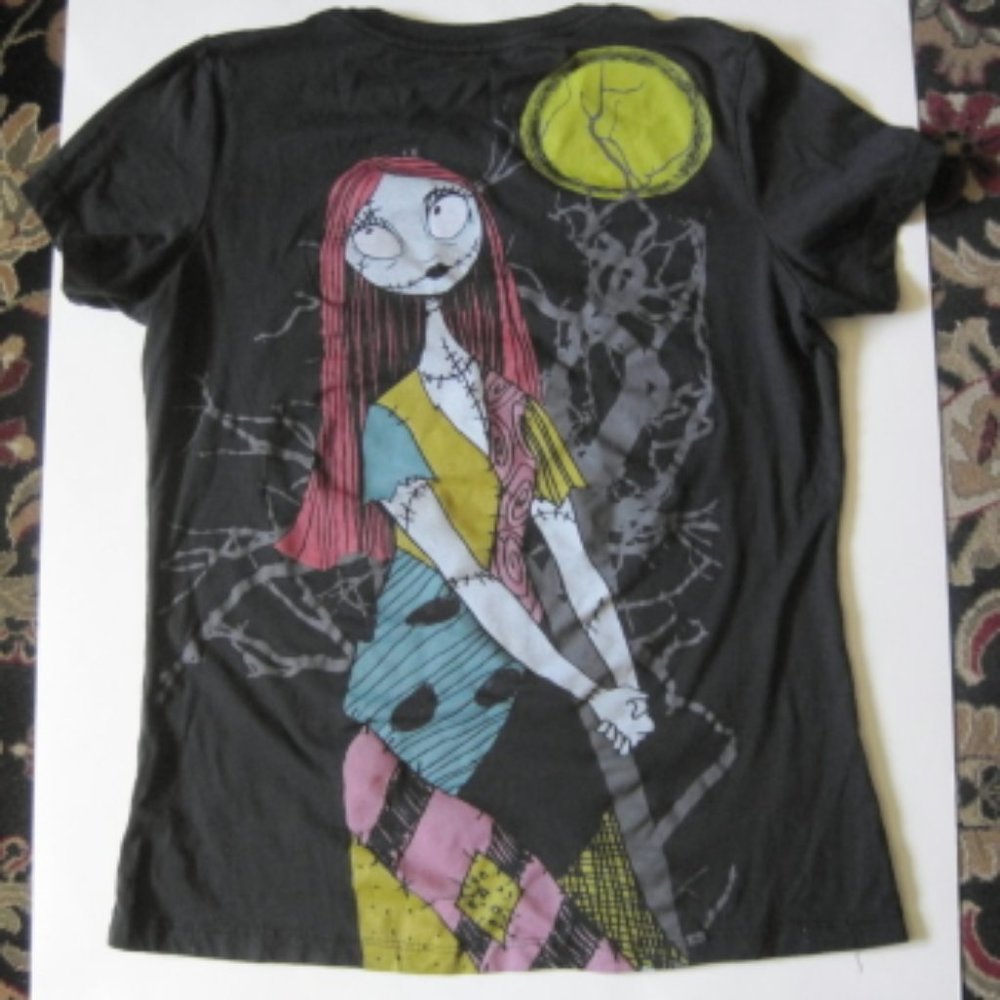 Nightmare Before Christmas Junior Ladies Tee - Picture 5 of 5